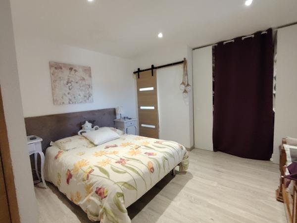 Camaret-sur-Aigues (84850) MAS DE VILLAGE 8 PIECES 220 M²