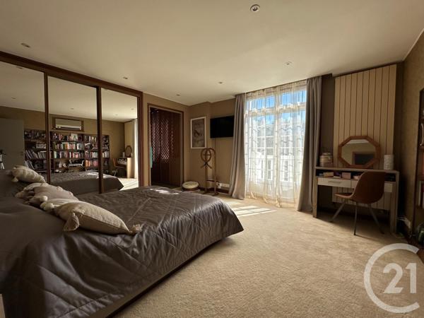 Maison à vendre  6 pièces - 207 m2 CHARTRES - 28