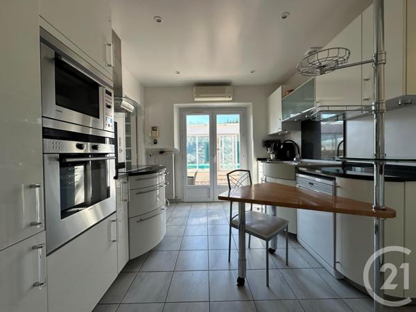 Maison à vendre  6 pièces - 207 m2 CHARTRES - 28