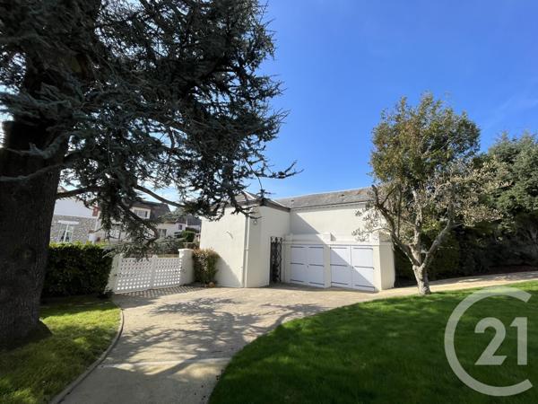 Maison à vendre  6 pièces - 207 m2 CHARTRES - 28