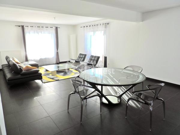 Appartement récent 139m² + balcon + garage + 2 parks
