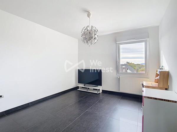Appartement récent 139m² + balcon + garage + 2 parks