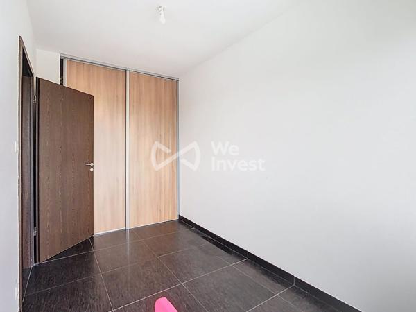 Appartement récent 139m² + balcon + garage + 2 parks