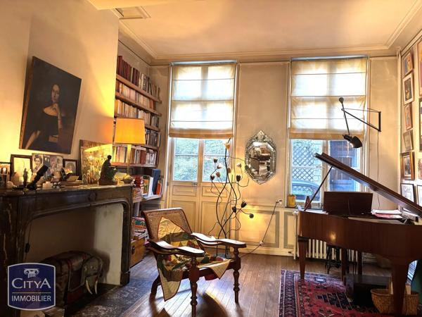 Maison à vendre 15 pièces 588.6m² Arras (62000)