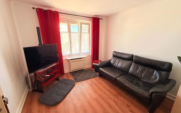 Maison à vendre    5 pièces •  Surgères