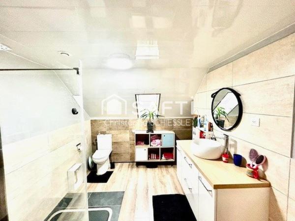 Maison rénové T5 , 3 chambres