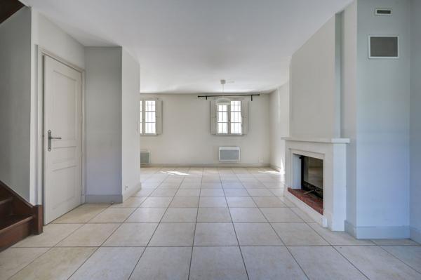 Vente Maison de ville Saint-Rémy-de-Provence 4 Pièces 100 m²