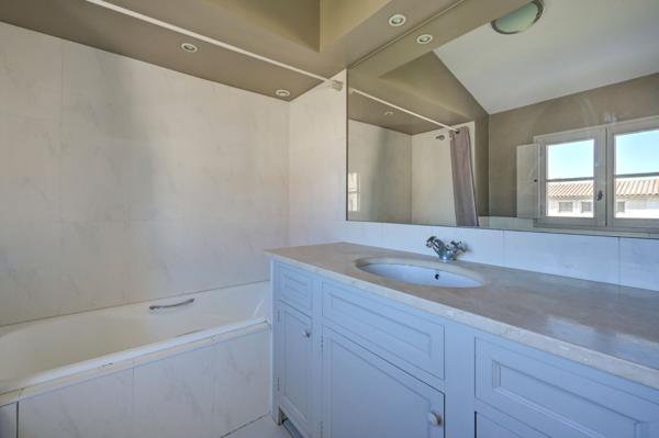 Vente Maison de ville Saint-Rémy-de-Provence 4 Pièces 100 m²