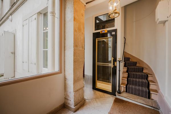 Appartement Paris 6 e - RUE MAYET