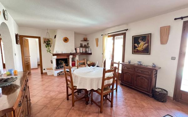 Maison à vendre    4 pièces •  Sainte-Marie