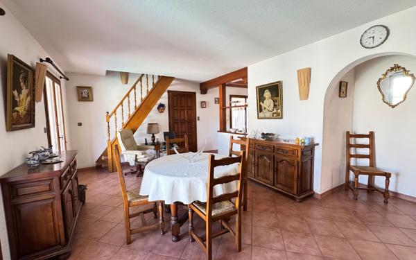 Maison à vendre    4 pièces •  Sainte-Marie