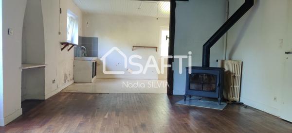 Maison de village en pierres