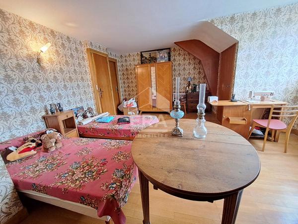 Maison à vendre T5 - Blois - Maison familiale à fort potentiel, 4 Chbs, SS, 2 garages, jardin