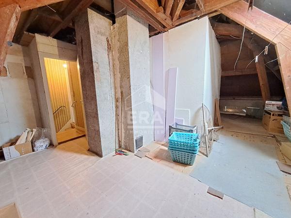 Maison à vendre T5 - Blois - Maison familiale à fort potentiel, 4 Chbs, SS, 2 garages, jardin