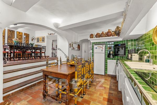Grimaud Village - magnifique maison de ville