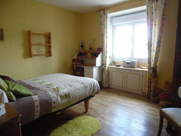 MAISON BOURGEOISE - 6 CHAMBRES + BUREAU