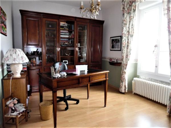 MAISON BOURGEOISE - 6 CHAMBRES + BUREAU