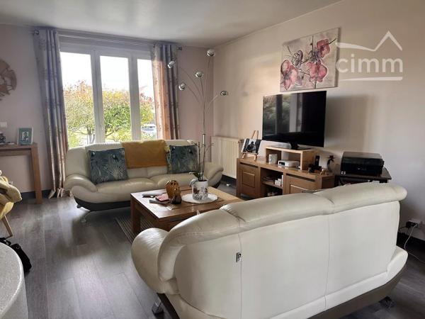 À Vendre – Belle maison familiale de 120 m² environ avec parc boisé de 2 982 m² – Congis-sur-Thérouanne