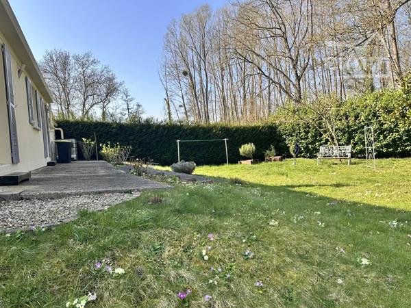 À Vendre – Belle maison familiale de 120 m² environ avec parc boisé de 2 982 m² – Congis-sur-Thérouanne