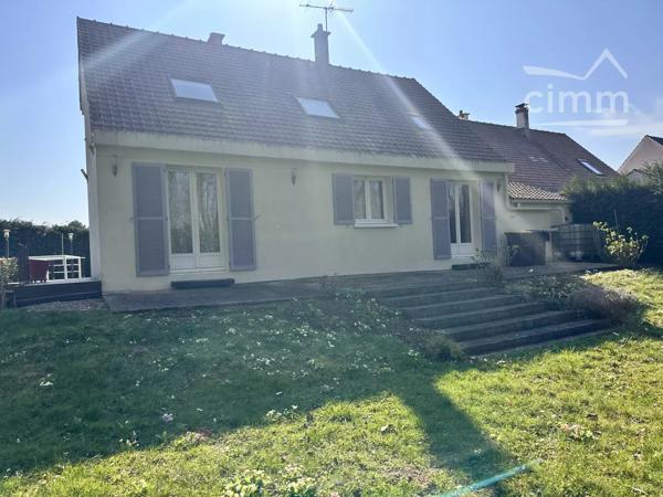 À Vendre – Belle maison familiale de 120 m² environ avec parc boisé de 2 982 m² – Congis-sur-Thérouanne