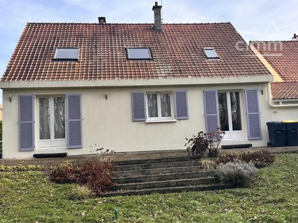 À Vendre – Belle maison familiale de 120 m² environ avec parc boisé de 2 982 m² – Congis-sur-Thérouanne
