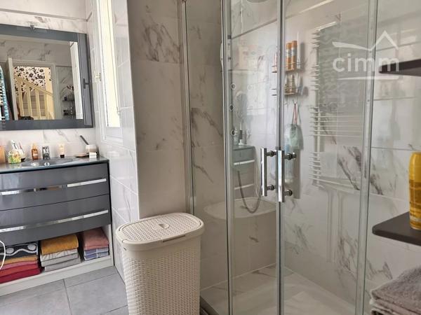 À Vendre – Belle maison familiale de 120 m² environ avec parc boisé de 2 982 m² – Congis-sur-Thérouanne