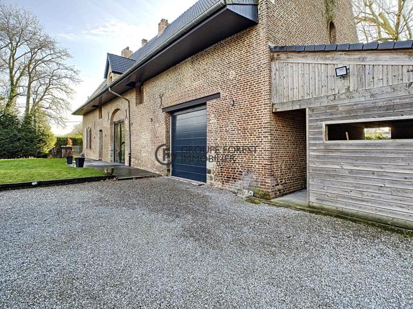 Magnifiqueferme entièrement rénovée 270 m²