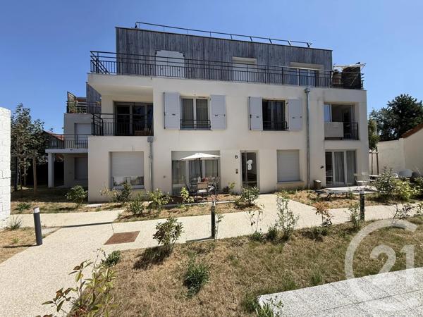 Appartement F4 à vendre  4 pièces - 76,50 m 2   NOISY LE GRAND  - 93