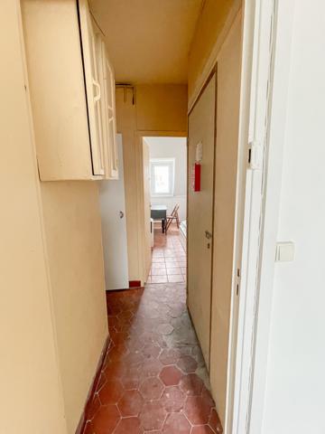 Paris 16ème - À LOUER - Petit 2 pièces meublé de 18,88 m²
