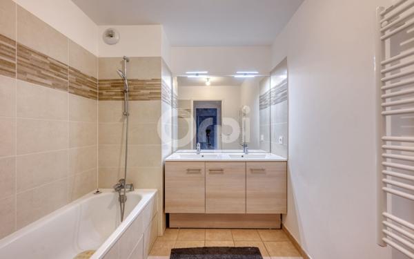 Appartement à vendre    3 pièces • 59 m2 Villemomble