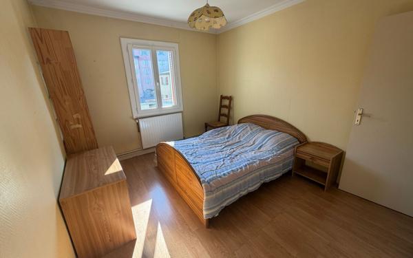 Maison à vendre    4 pièces •  Loyettes