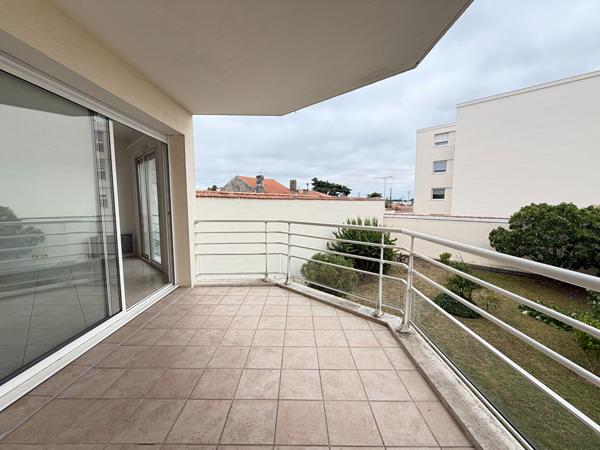 17200 ROYAN ROYAN - CENTRE-VILLE - Appartement T3 à louer