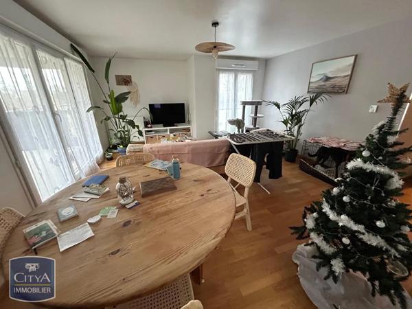 Appartement à louer 4 pièces 84.81m²