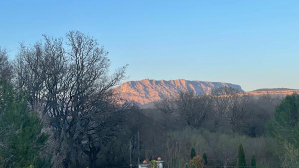 Maison à vendre 4 pièces MEYREUIL (13)