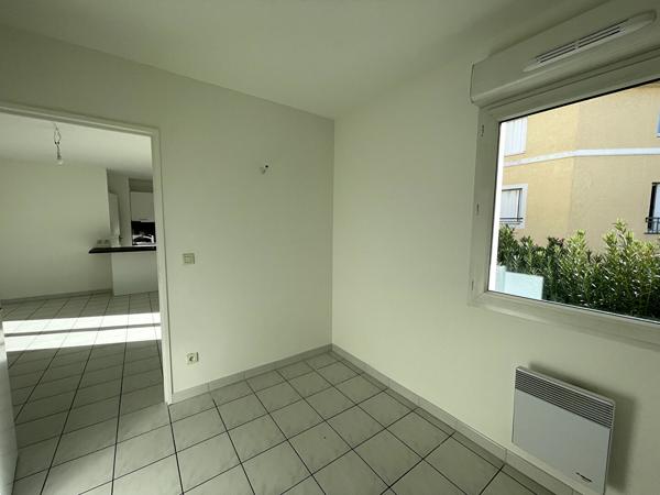 Vauvert T3 avec place de parking et balcon