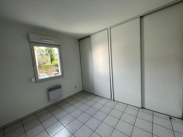 Vauvert T3 avec place de parking et balcon