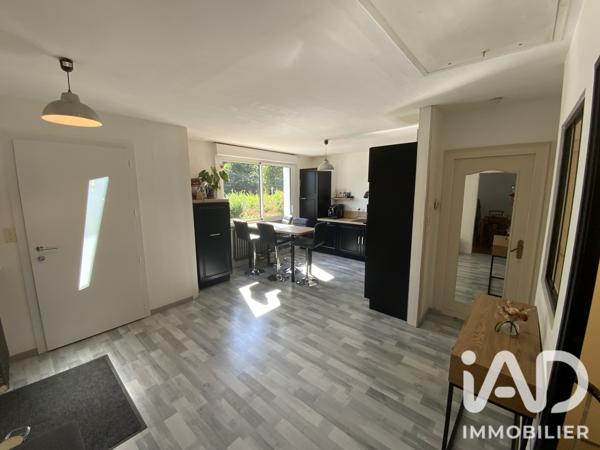 Maison à vendre 4 pièces 91 m² Segré-en-Anjou Bleu