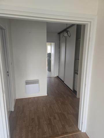 A VENDRE 3P 67m² VUE TRAVERSANT AVEC BALCON LES HESPERIDES COURS BOSQUET A PAU