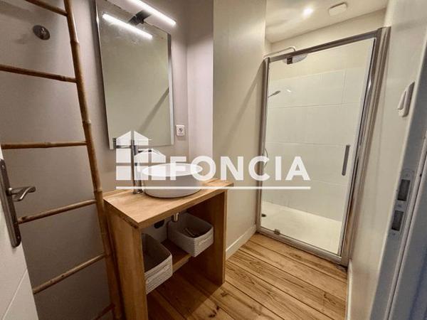 À vendre Maison 3 pièces 80.74 m² - Angoulême 16000