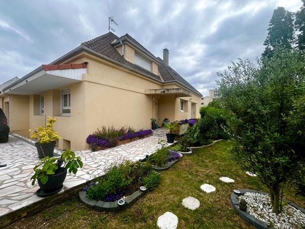 Maison 6 pièces 148 m2
