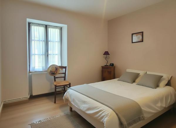 MAISON AVEC DÉPENDANCES À VENDRE À VILLENTROIS