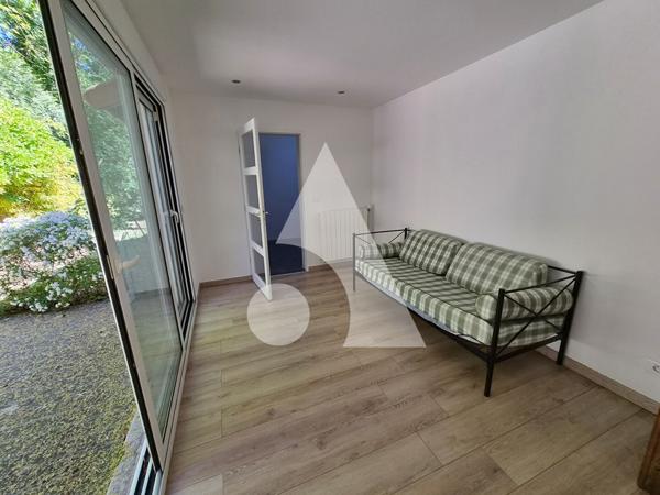 Maison 10 pièces 169.75 m2