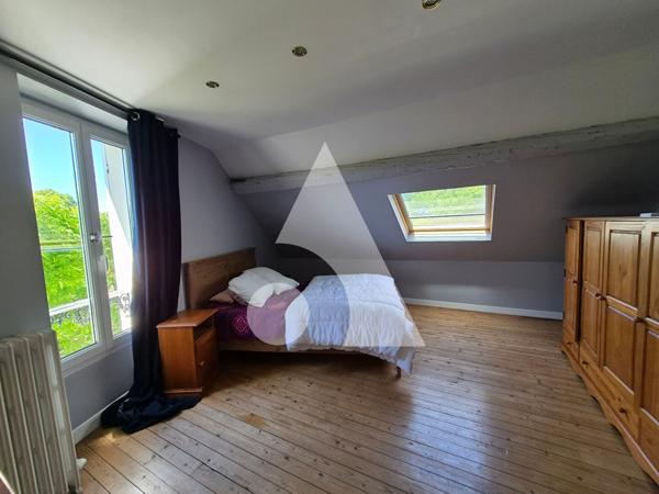 Maison 10 pièces 169.75 m2