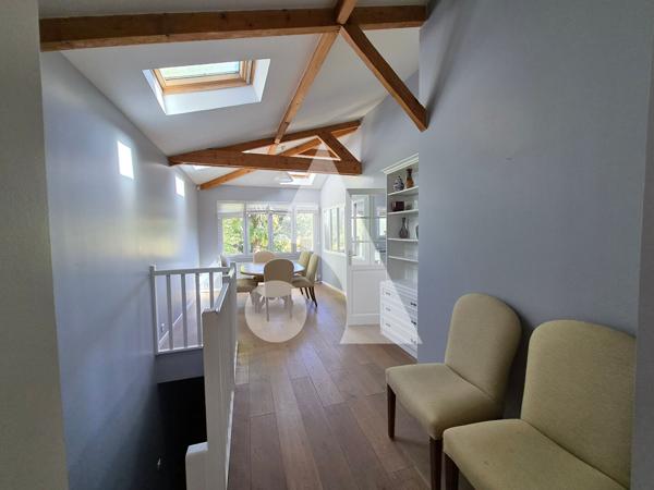 Maison 10 pièces 169.75 m2