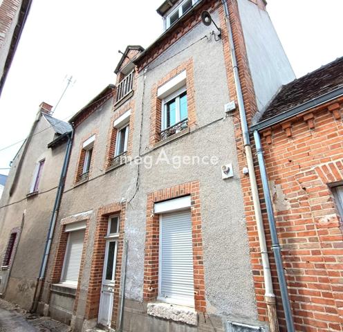 Maison à ROMORANTIN-LANTHENAY, 41200 - 7 pièces 172m²