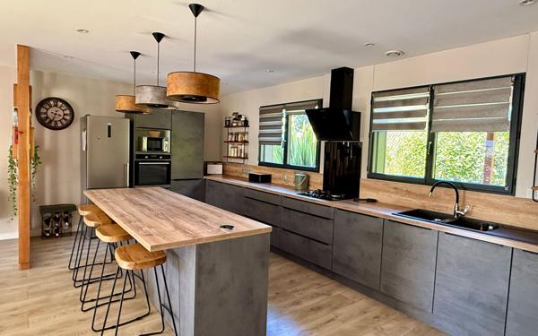 Maison à vendre    4 pièces •  Saint-Jean-de-Marsacq