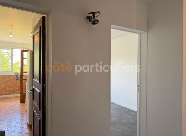 Vente
                Appartement77,9 m² - 5 Pièces -
                    VILLENEUVE SAINT GEORGES (94190)