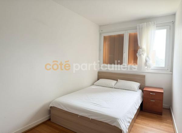 Vente
                Appartement77,9 m² - 5 Pièces -
                    VILLENEUVE SAINT GEORGES (94190)