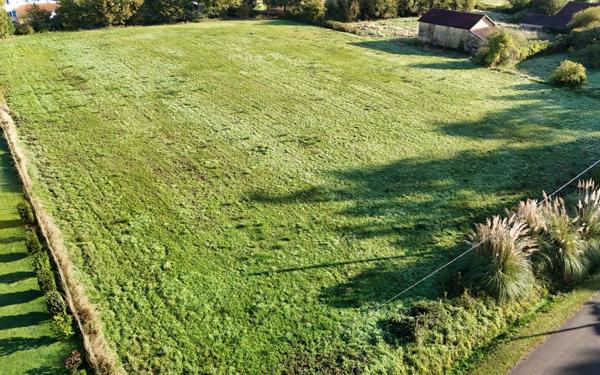 Terrain à vendre    Arsague