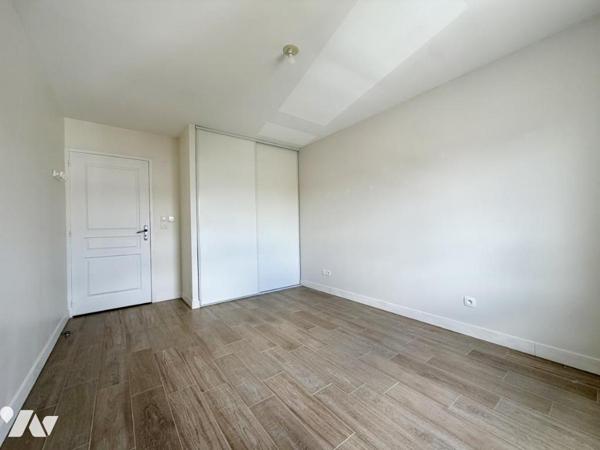 T3 lumineux avec balcon et box double - 71m²
